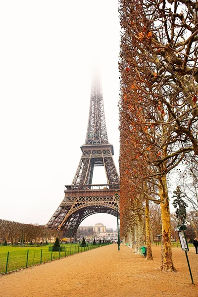 Eiffeltornet i Paris, Frankrike — Stockfoto