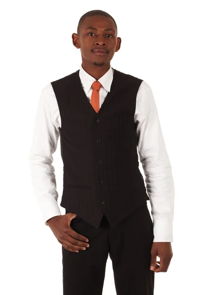 Unga svarta afrikanska affärsman i röd slips — Stockfoto
