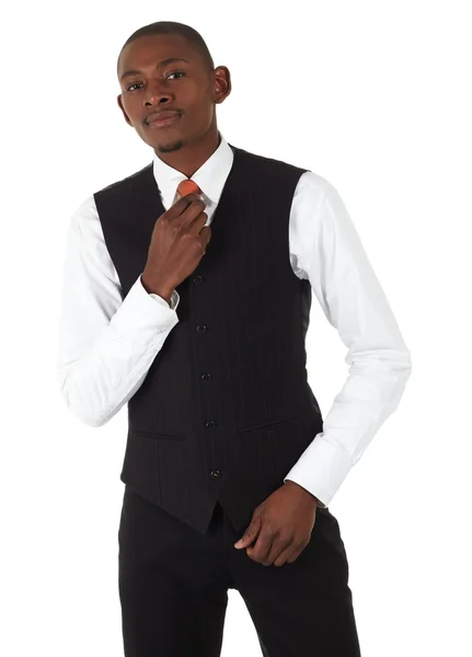 Joven hombre de negocios africano negro en corbata roja — Foto de Stock