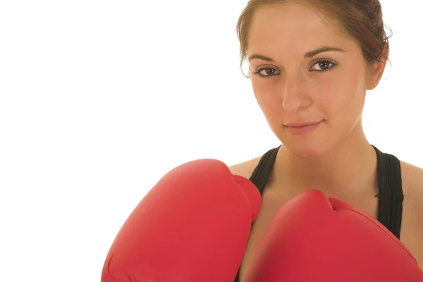 Sexy joven adulto mujer caucásica en un desgaste de entrenamiento con guantes de boxeo — Foto de Stock