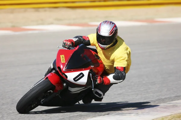回路の高速スーパー バイク — ストック写真