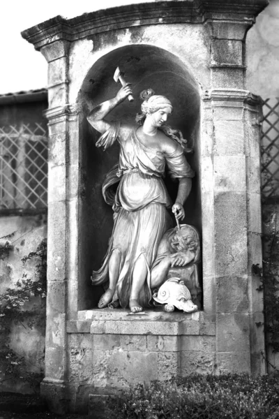 Мавзолей Жозефа Сека, Экс-ан-Прованс, Франция — стоковое фото