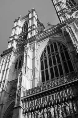Londra.