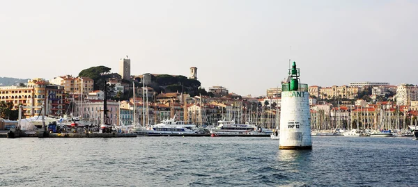 Il porto (Port Le Vieux) a Cannes, Francia — Foto Stock