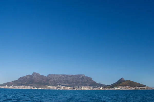 Masa Dağı ve va waterfornt - cape town, Güney Afrika — Stok fotoğraf