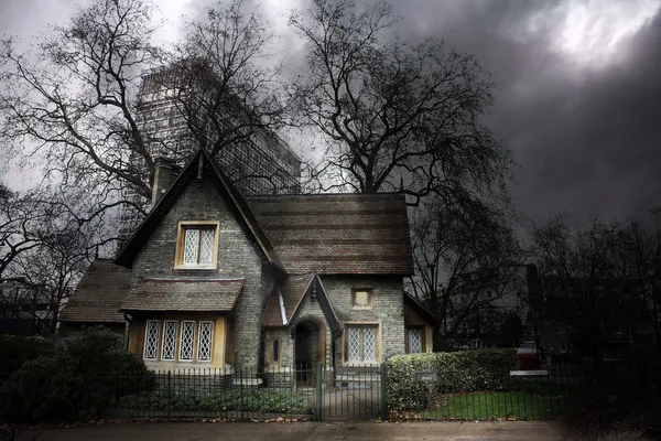 Casa embrujada en Londres — Foto de Stock