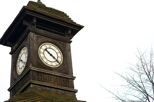 Turnul și ceasul din Londra . — Fotografie, imagine de stoc