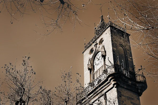 De klokkentoren van hotel de ville in aix-en-provence, Frankrijk — Stockfoto