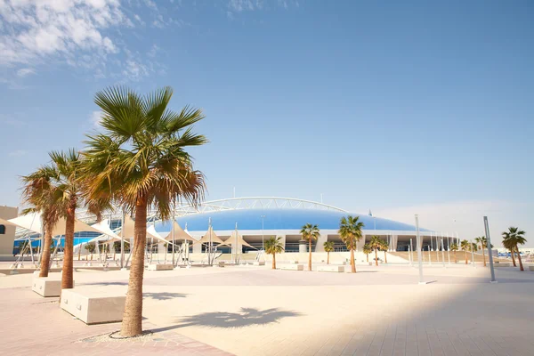 Außerhalb des Khalifa-Sportstadions in Doha, Katar — Stockfoto