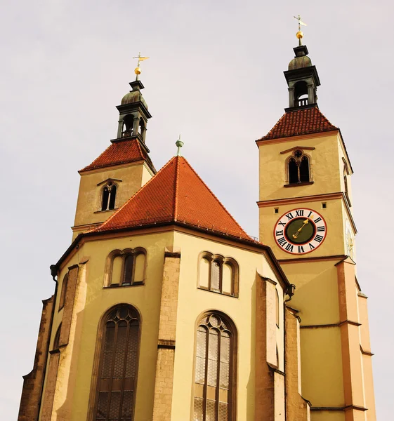 Cattedrale di Ratisbona, Germania durante una giornata di sole in inverno — Foto Stock