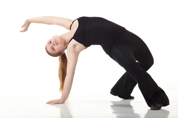 Joven bailarina caucásica de Jazz Moderno — Foto de Stock