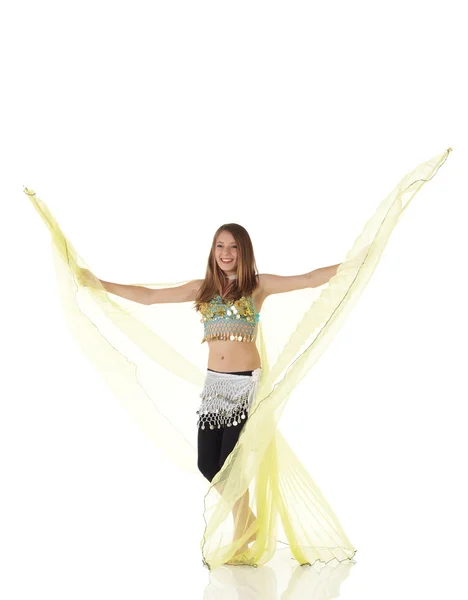Unga kaukasiska magen dansande flicka — Stockfoto