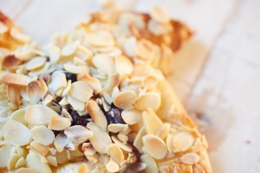 badem berry fırıldak