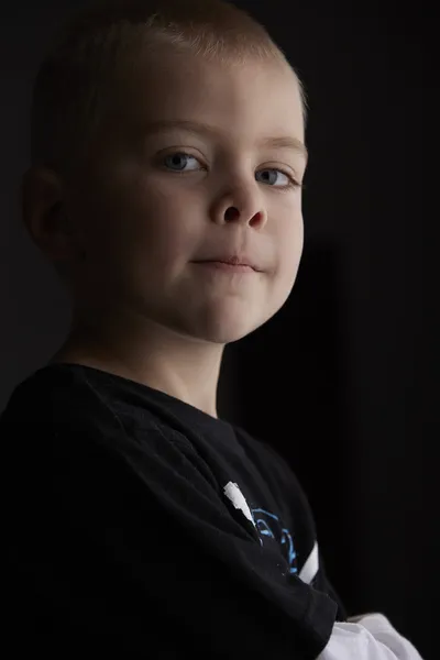 Jovem caucasiano menino — Fotografia de Stock