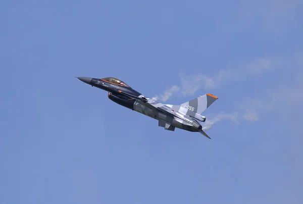 F-16 Falcon — Zdjęcie stockowe