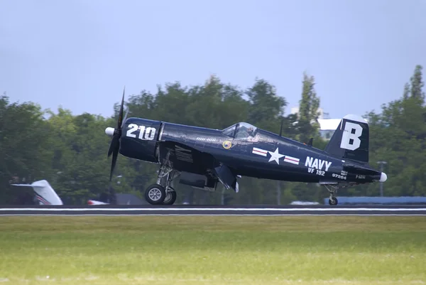 F4u-4 Seeräuber — Stockfoto