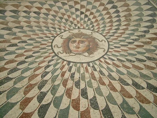 Starověké římské mozaiky. Medusa Gorgony — Stock fotografie