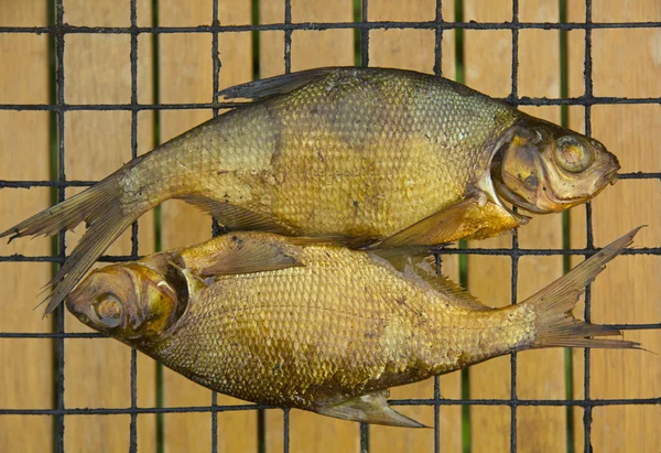 Tütsülenmiş balık