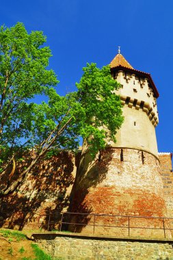 middeleeuwse bouw muur en toren verdediging in sibiu trasylvania Roemenië