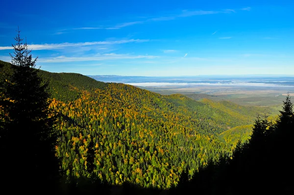 Krajina od balea lake v Evropě fagaras hory, Rumunska, — Stock fotografie