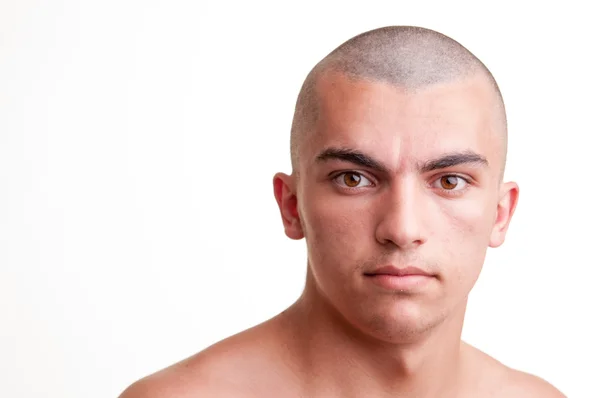 Портрет молодого кавказского подростка, крупный план — стоковое фото