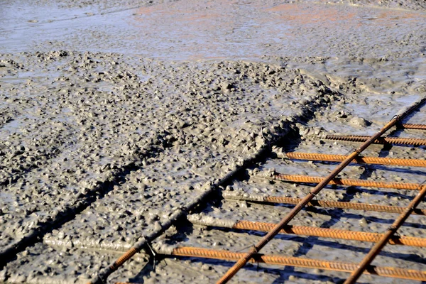 Beton zeminlerin döküm