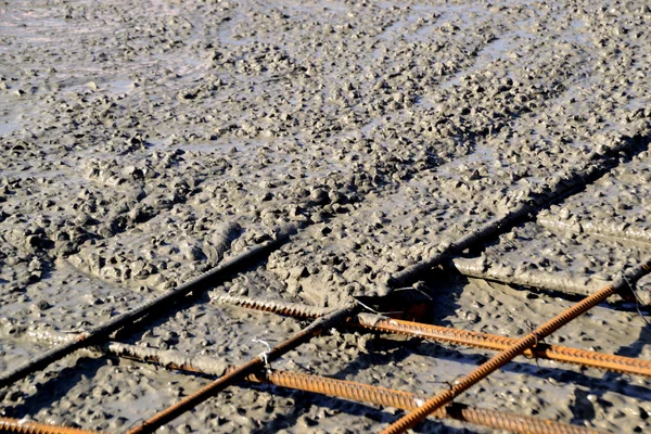 Beton zeminlerin döküm