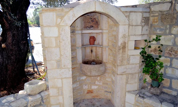 Kutsal suyun kaynağı