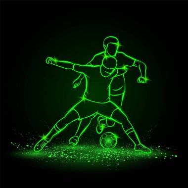 Bir top için dövüşen iki futbolcu. Topu engelleyen bir forvet ve defans oyuncusunun yeşil neon gölgesi..