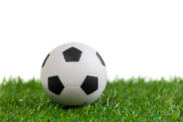 Futbol topu model yapay Yeşil çimenler üzerinde beyaz adam