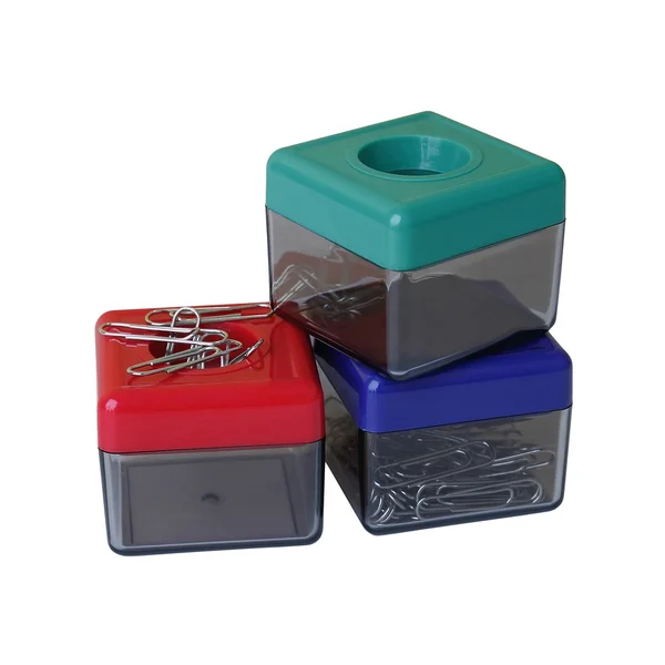 Coloridas cajas magnéticas de plástico, un contenedor de clips isola —  Fotos de Stock