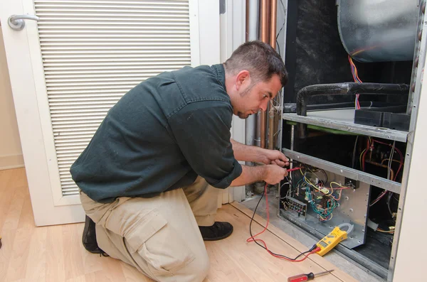 AC reparatie man — Stockfoto