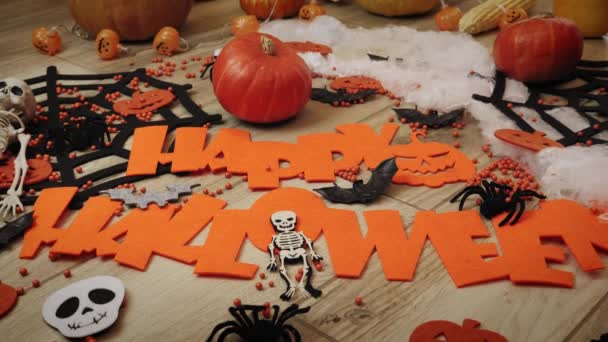 Halloween háttér. A hagyományos halloween ünneplés témája. Titokzatos hagyományok Halloween-ben — Stock videók