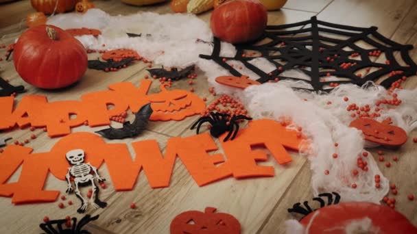 Halloween pumpkin. Halloween with scary pumpkin faces. Scary halloween party — Stock Video