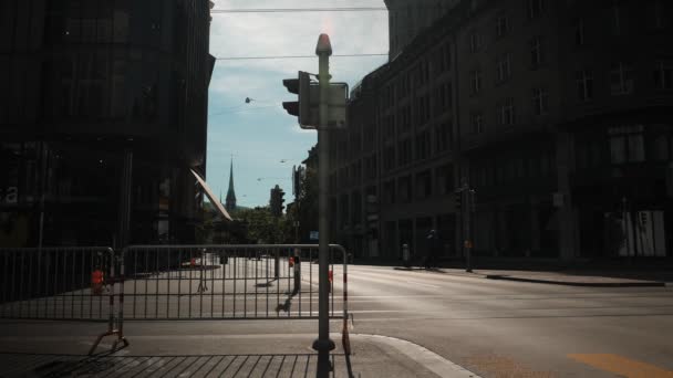 Morning Street Zurich City Switzerland Traffic Lights Cross Two Streets — Stock Video