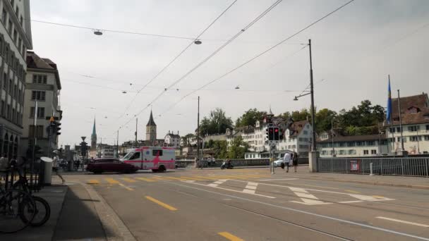 Timelapse Busy Street Old City Center Moving Passenger Tram Cars — Stock video