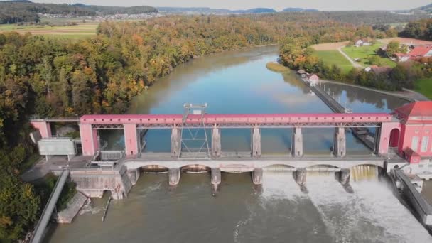 Kanalı Kontrollü Nehir Barajı Kapılarla Kontrol Ediliyor Ren Nehri Üzerinde — Stok video
