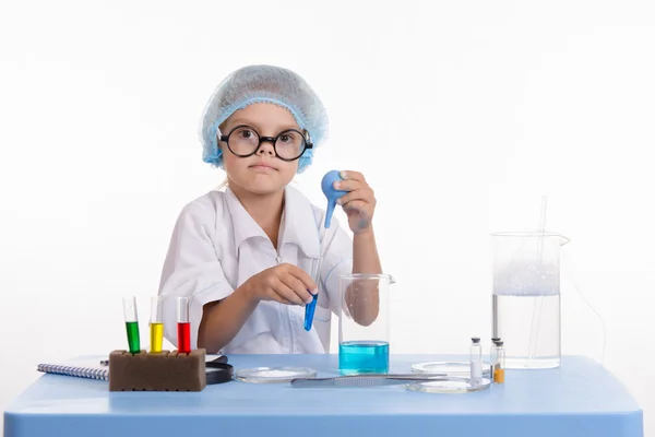 Girl laboratory workplace — Stock Photo, Image