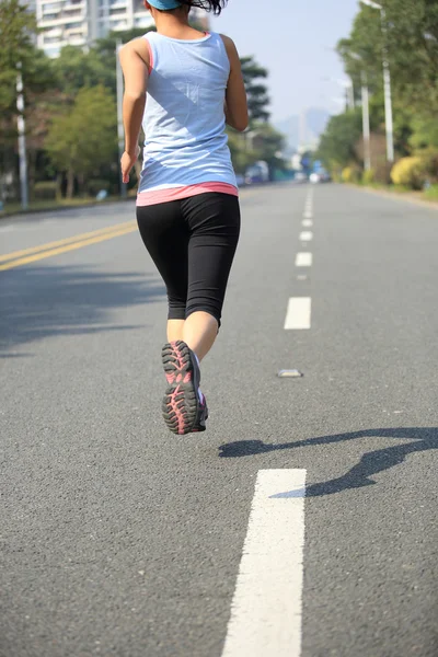 Woman running — Stock Photo, Image