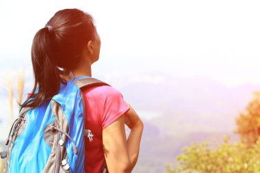 kadın zevk manzaraya dağ tepe