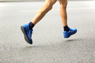 shenzhen uluslararası maraton 2013 çalışan atlet
