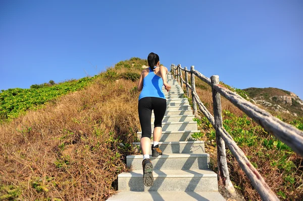 Female runner — Stock Photo, Image