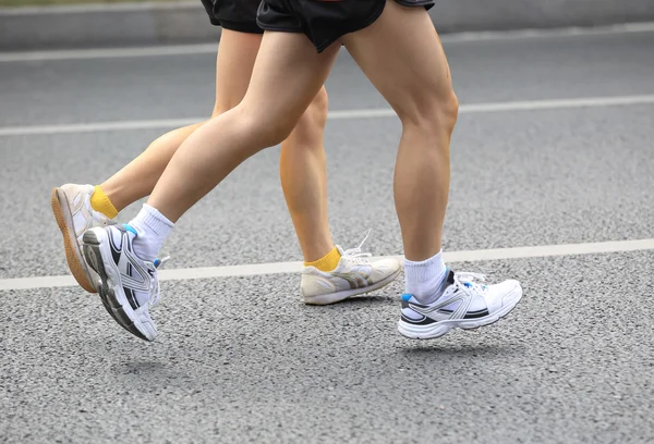 Unidentified athletes running at the shenzhen international marathon — Stock Photo, Image