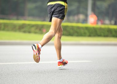 Tanımlanamayan sporcular shenzhen uluslararası maraton koşusu