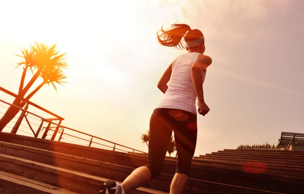 Woman running — Stock Photo, Image