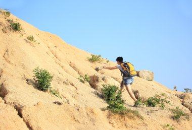 kadın hiker heyecanlı