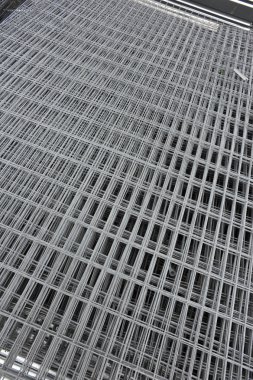 metal yapı malzemeleri