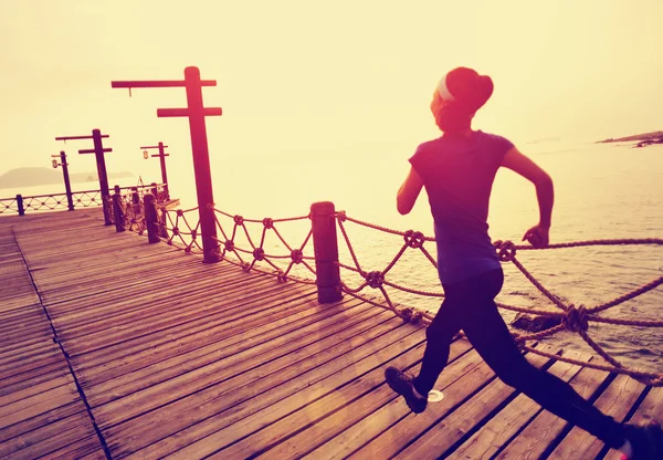 Runner athlete running at seaside. — Stock Photo, Image