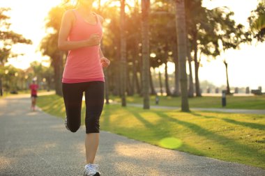tropikal Parkı'nda çalışan runner atlet