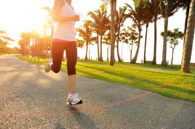 tropikal Parkı'nda çalışan runner atlet.